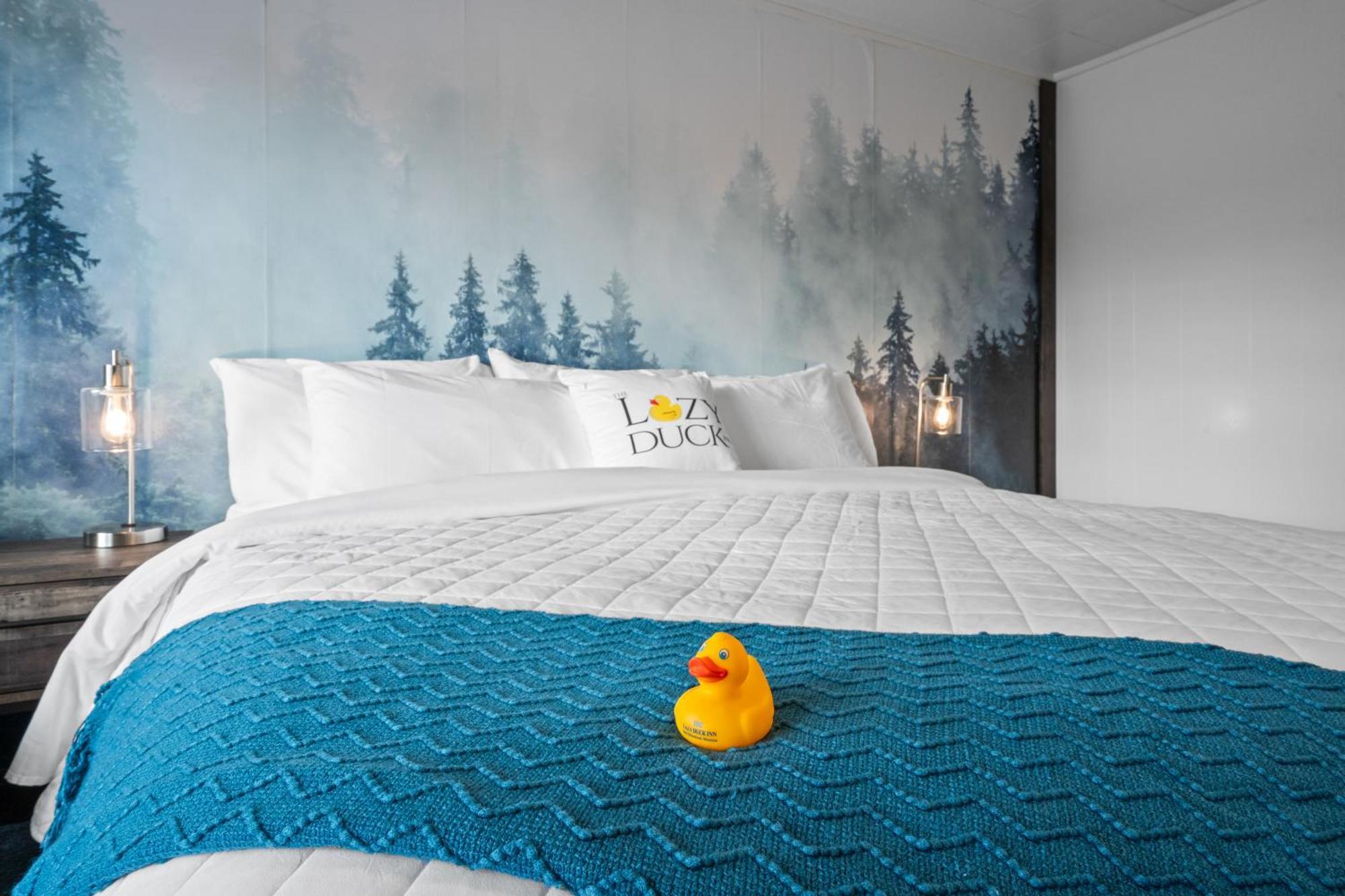 ווסט ילוסטון Lazy Duck Inn מראה חיצוני תמונה