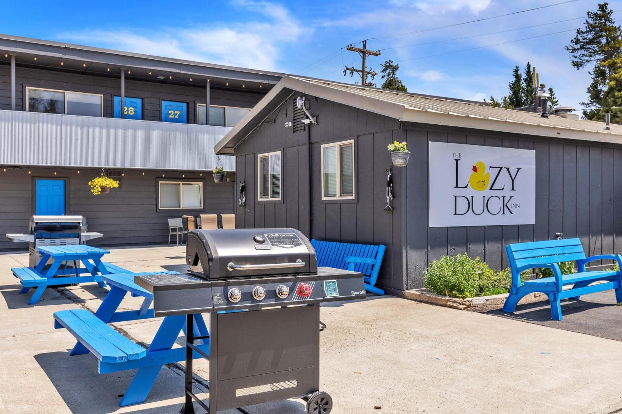 ווסט ילוסטון Lazy Duck Inn מראה חיצוני תמונה