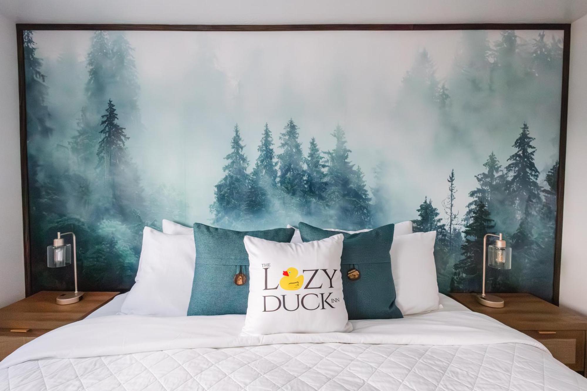 ווסט ילוסטון Lazy Duck Inn מראה חיצוני תמונה